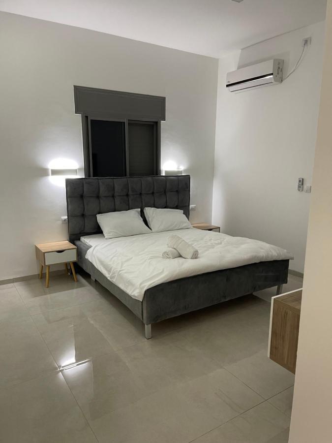 אמה וילה ריזורט Villa Hadera Esterno foto