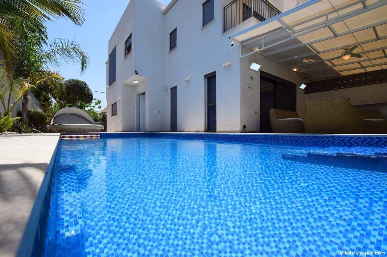 אמה וילה ריזורט Villa Hadera Esterno foto