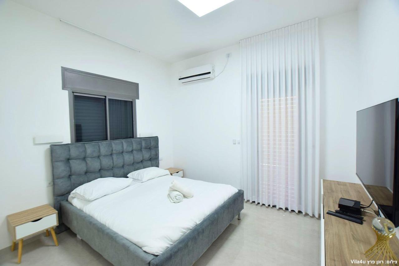אמה וילה ריזורט Villa Hadera Esterno foto